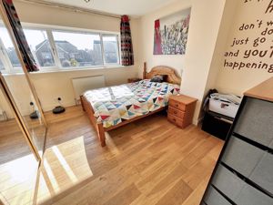 Bedroom- click for photo gallery